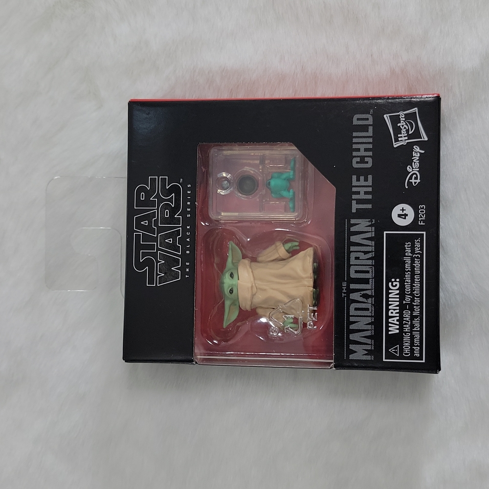Hasboro Disney Star Wars The Mandalorian The Child Star Wars The Black Series